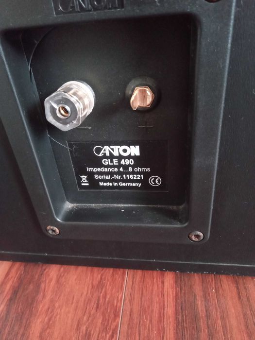 Canton GLE 490 Kolumny