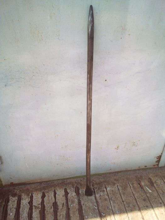 Ломы стальные старых времён