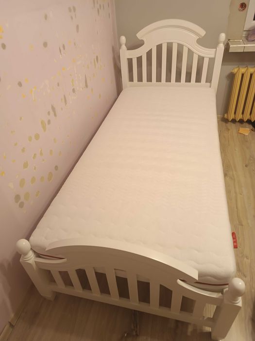Łóżko dziecięce Lizbona 90x200 + materac Janpol Wenus stan bdb
