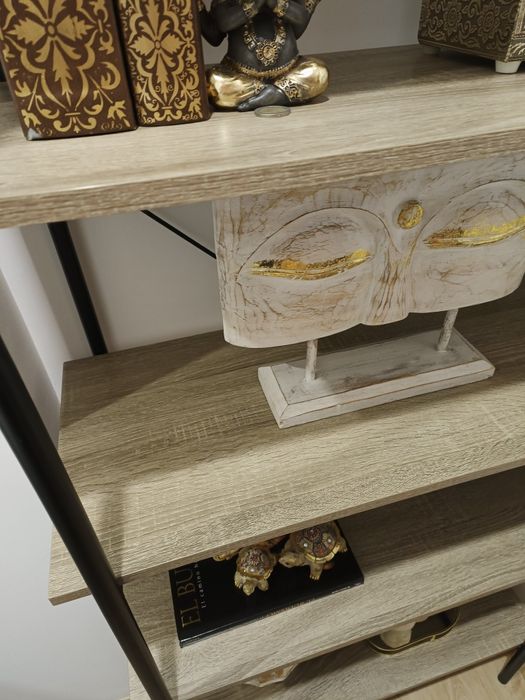 Estante com prateleiras estruta metal preto