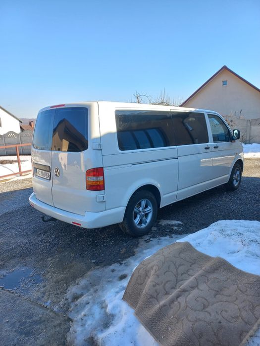 VW Transporter T5 1.9 LONG