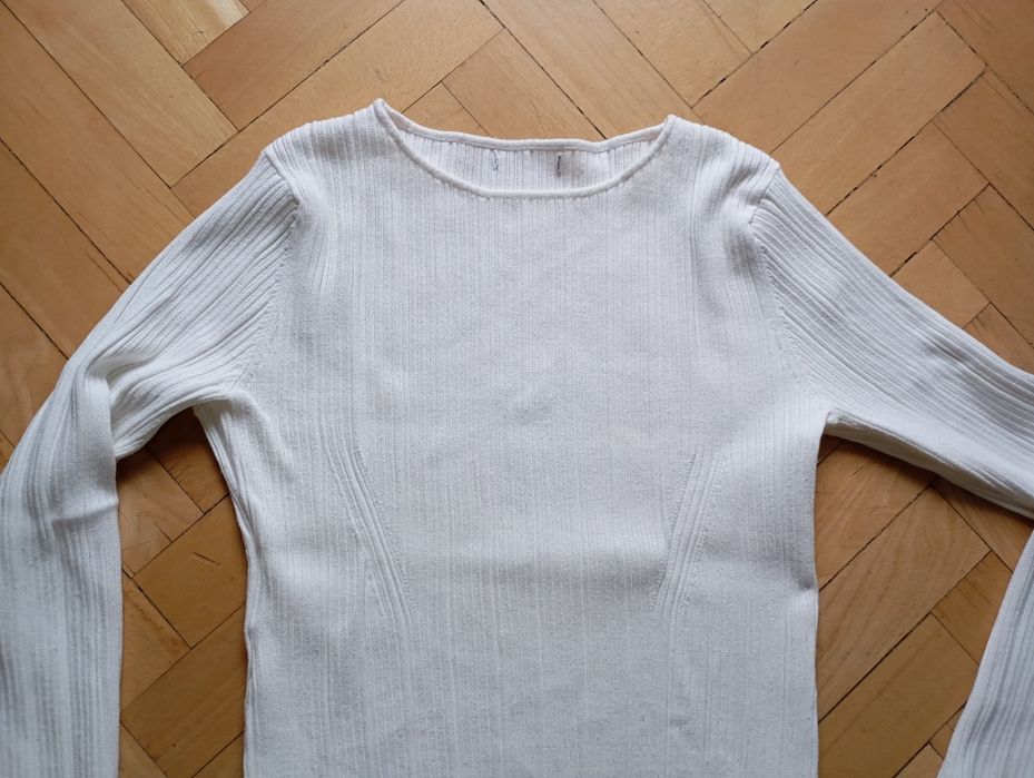 Bluzka damska w rozmiarze M