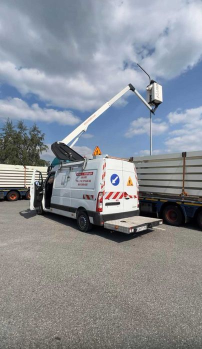 Usługi/Wynajem podnośnika koszowego  11m