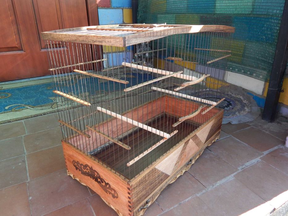 клітки для птахів