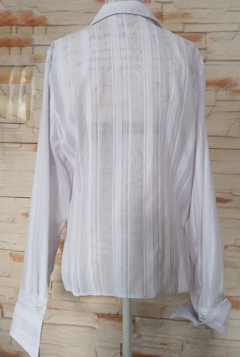 Biała elegancka bluzka WOL-TEX r.XL srebrna nitka , jak nowa. WK
