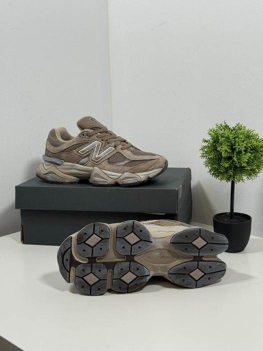 New Balance 9060 PB rozmiar 39.5