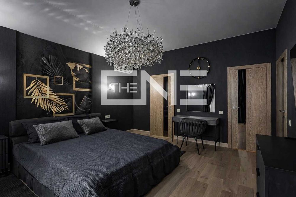 біля КМ КОНИК Шикарний автономний будінок