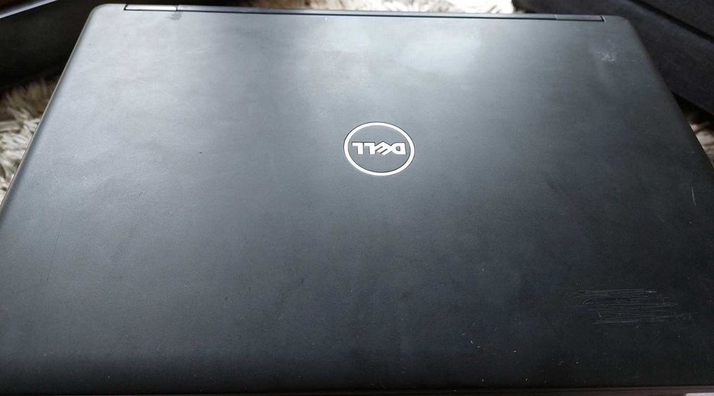 LAPTOP DELL Latitude 5480