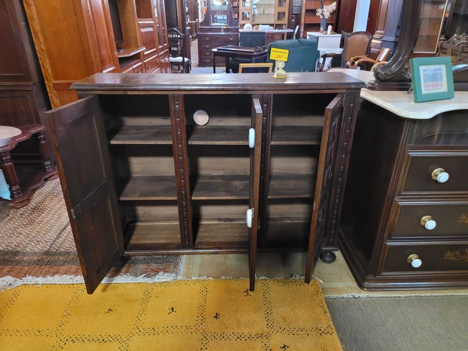 Móvel antigo em madeira - Muito bom estado geral