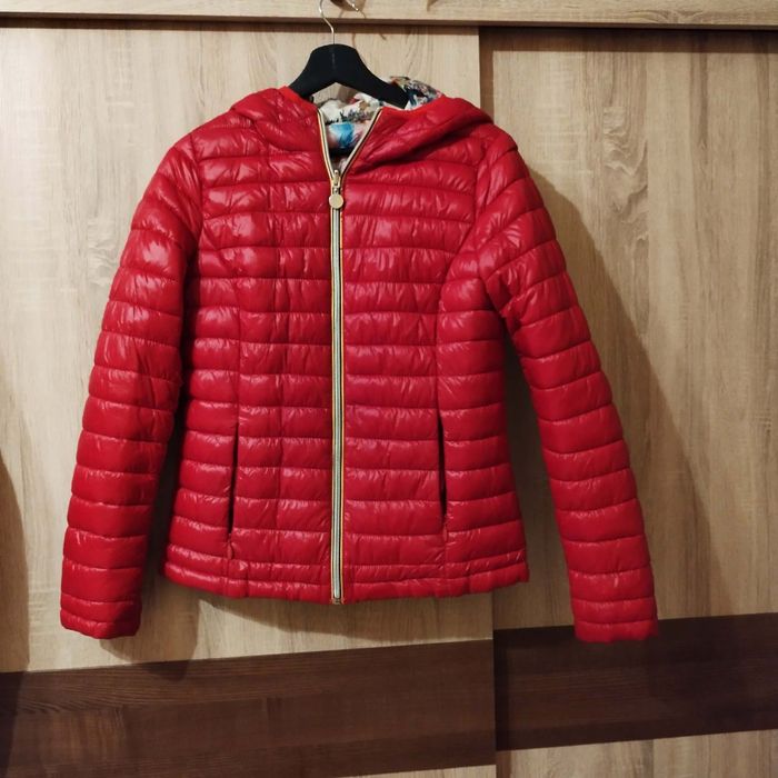 Bordowa Dwustronna Kurtka Pikuwka z kapturem lekko ocieplana