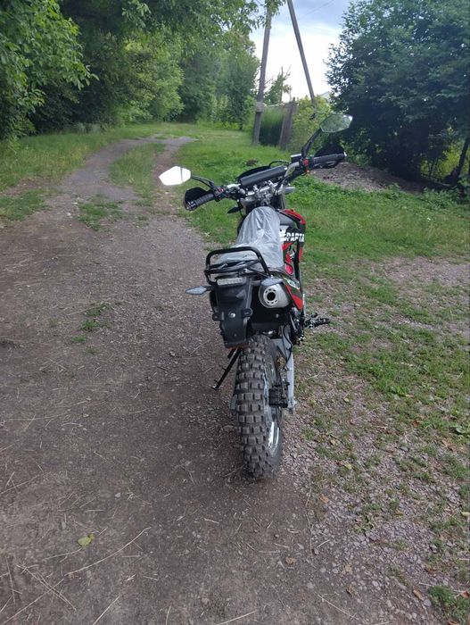 Мотоцикл SPAPTA 200 крос