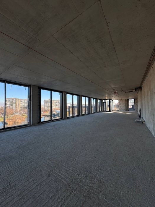 Оренда офісу 682,93 м² у бізнес-центрі DUCK’S LAKE_Стрийська-Наукова