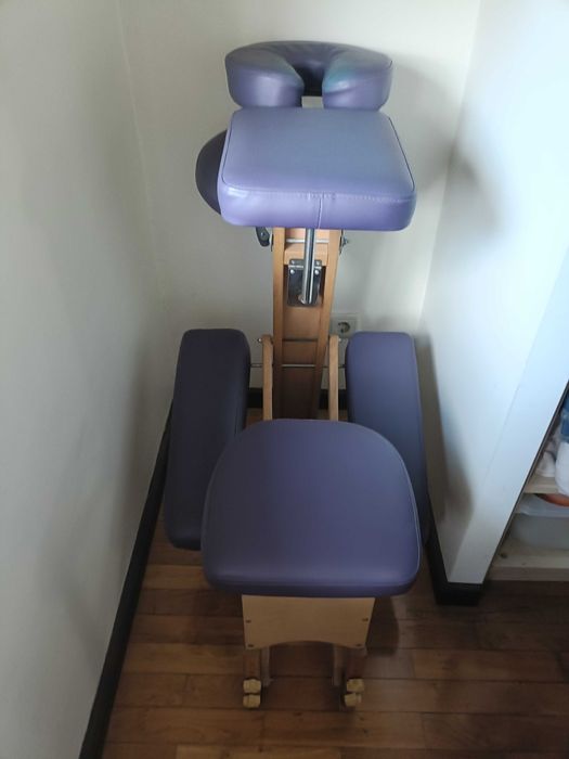 Cadeira de massagem de madeira