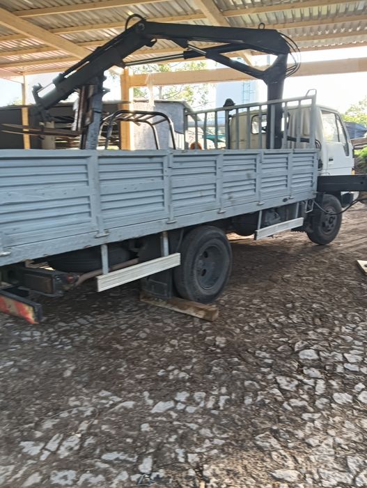 Serviços de transporte c/ grua