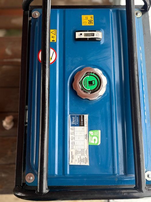 Бензиновий генератор Hyundai PT 3000