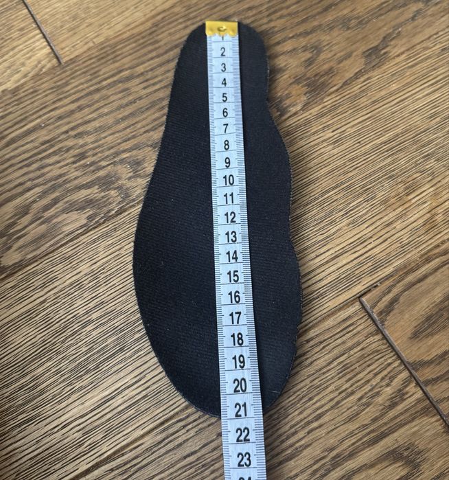 Salomon alphacross blast  кросівки унісекс р.33 (21 см)