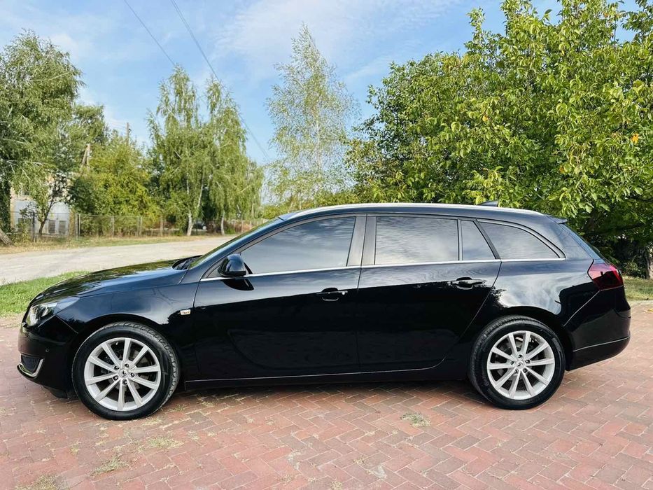 Opel Insignia 1.6D Sport Tourer Edition 2017р