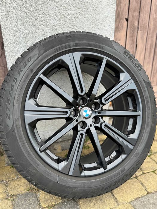 Koła zimowe do BMW X5. 20 cali. Używane 5 miesięcy.