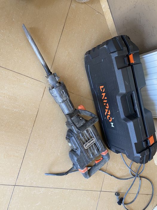 Оренда відбійного молотка Дніпро М