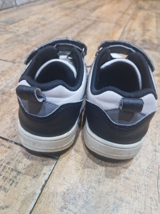Adidasy dziecięce r.31
