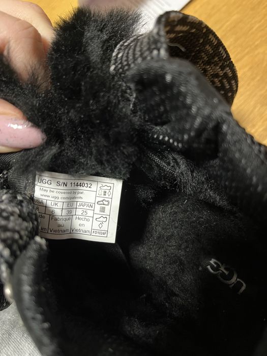 Ugg lowmel black czarne buty zimowe sniegowce trampki
