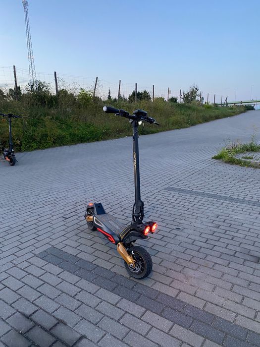Hulajnoga elektryczna