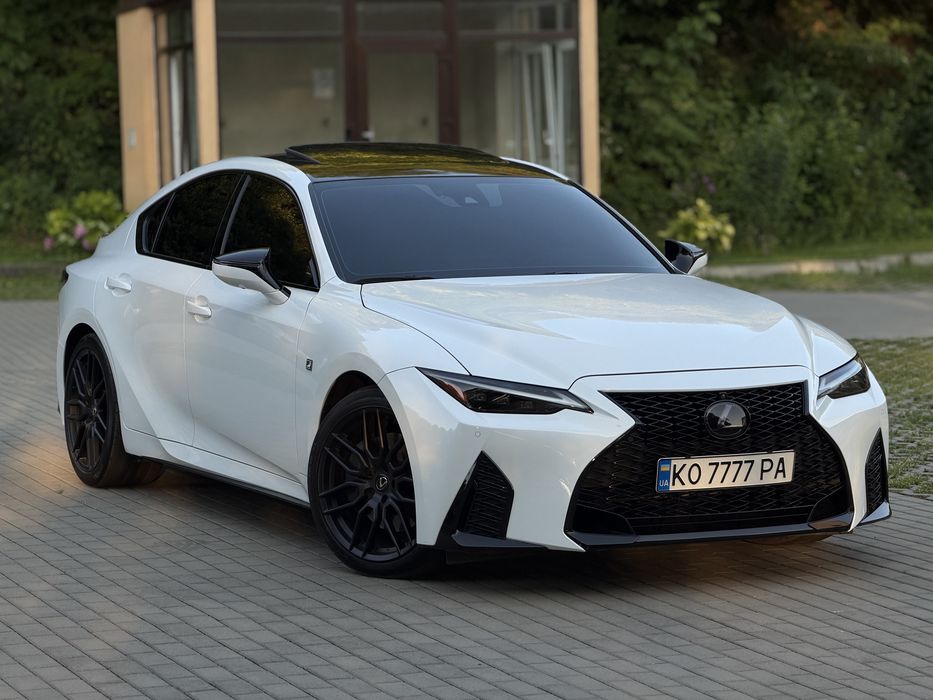 Lexus IS 350 2023p / 64 тис км / задній привід