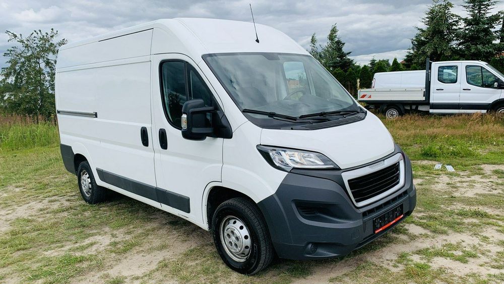 Peugeot Boxer  2,0HDI 110KM l2h2 Klima Hak 6PK ZAREJESTROWANY
