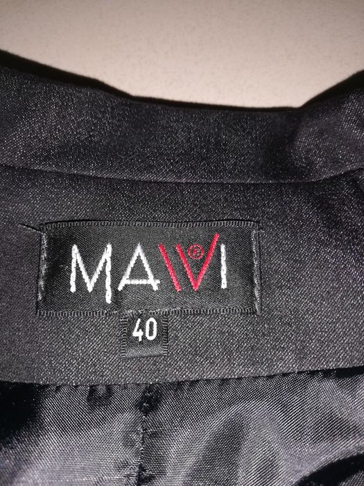 Spodnie z żakietem czarne, jeans