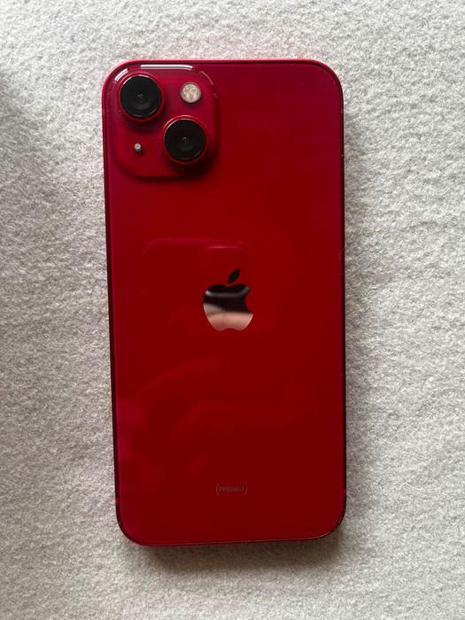 iPhone 13 128 GB czerwony w bardzo dobrym stanie
