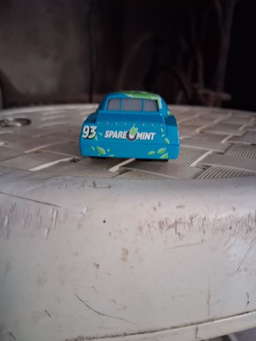 Carrinho da coleção da disney