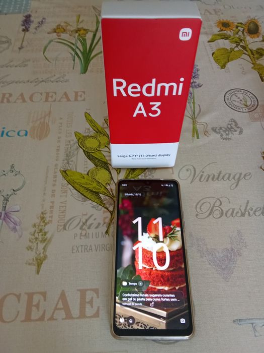 Telemóvel Redmi A3  preto novo