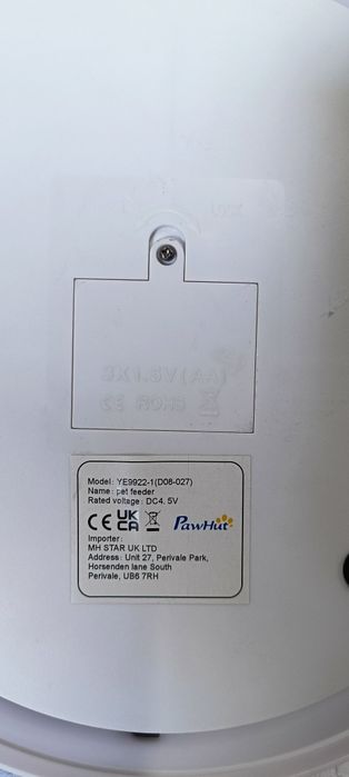 Automatyczny karmnik dla zwierząt