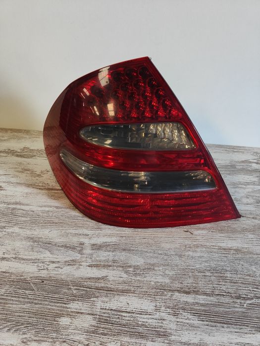 Farolim Mercedes Benz C