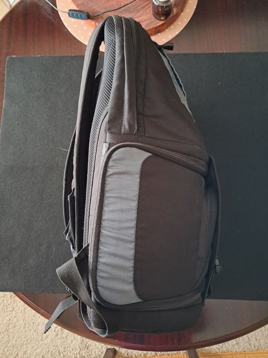 Mochila Lowepro Fastpack