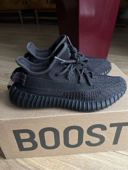 Adidas Yeezy Boost 350 V2 Black Static Non Reflective buty 39 1/3