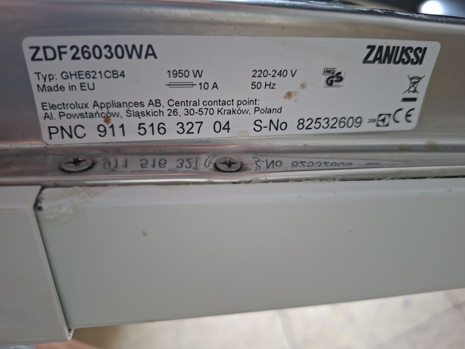 Máquina lavar loiça zanussi