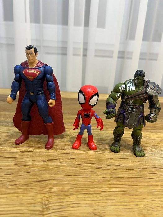 Marvel Legends Select Hasbro іграшки , hulk , Spiderman  , superman
