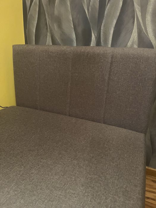 Łóżko/tapczan jednoosobowy