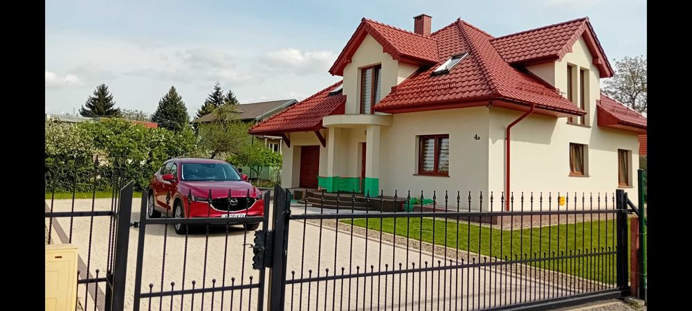 Piękny Dom dobra lokalizacja