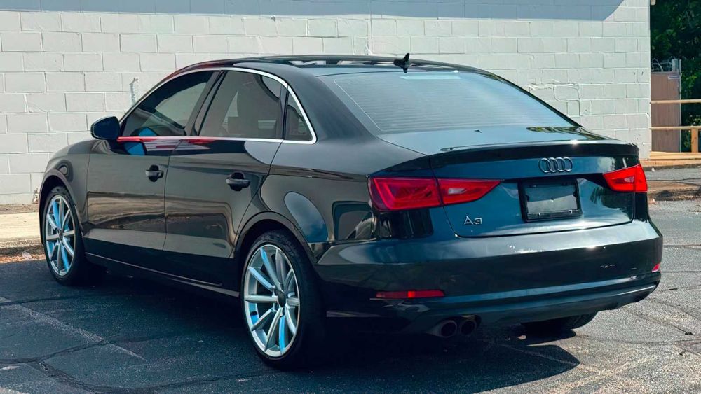 Audi A3 Premium      2015