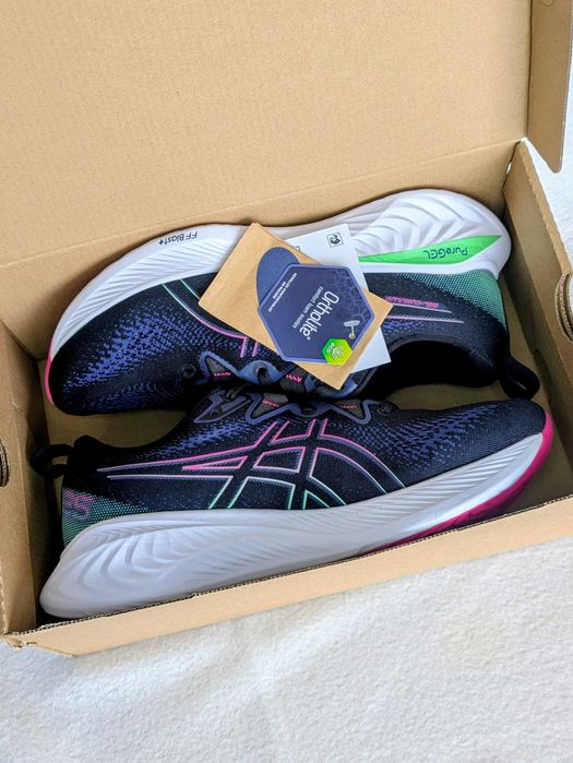 Nowe damskie ASICS Gel Cumulus 25 * rozmiar 39 * buty do biegania