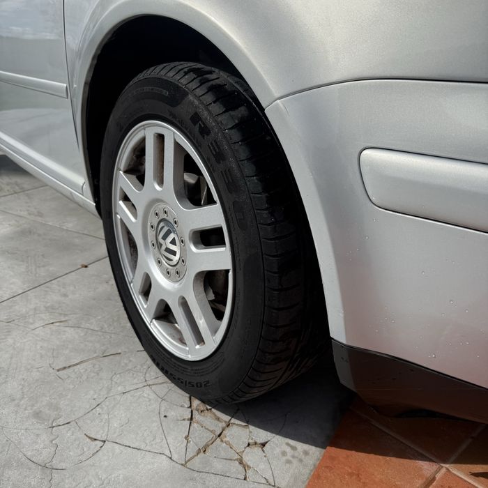 Golf 4 16 SR - Excelente Estado