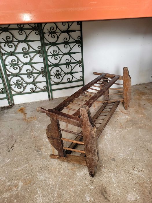 Cama para bébé rustica vintage