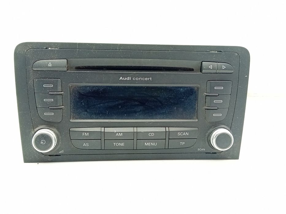 Rádio / auto-rádio AUDI A3 (8P1)