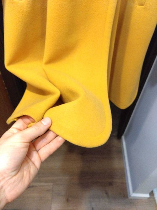 Płaszcz damski - rozmiar 42 - stan idealny - Delia