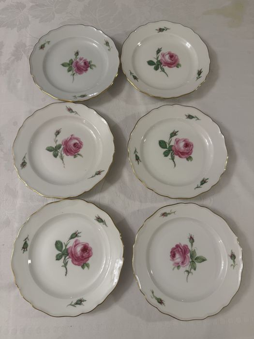 Miśnia Talerze deserowe czerwona róża