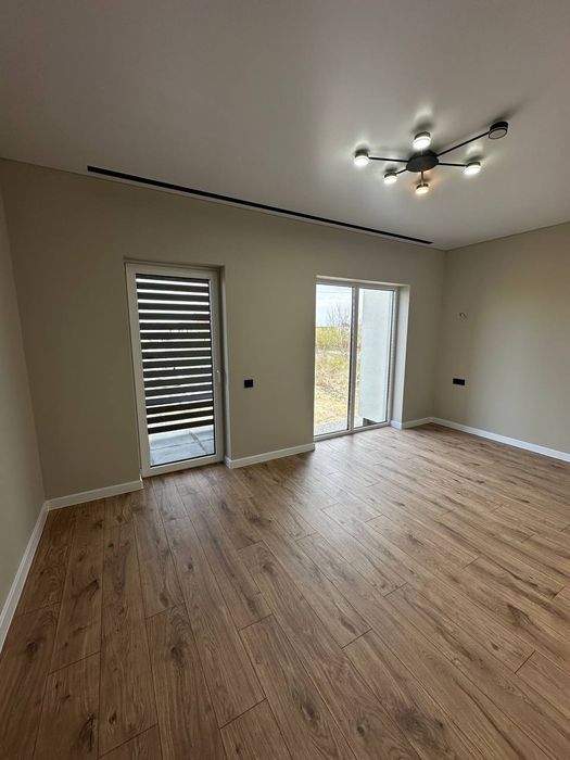 Продаж таунхаусу, Ужгород