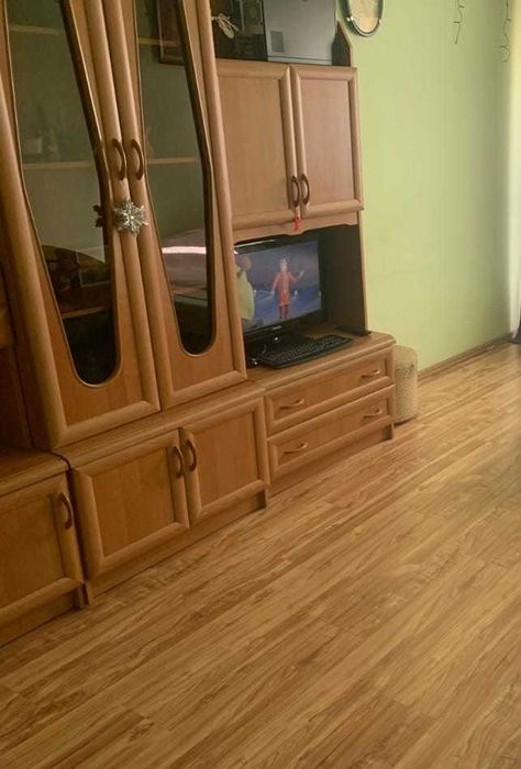 Jasne mebelki w kolorze buk