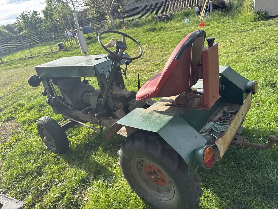 Traktorek sam  silnik s7